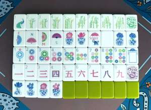 High Cost Performance American <b>Mahjong</b> Tiles <b>Set</b> Green Vitality Glazed Anti-scratch Four-layer Patterns <b>Mahjong</b> <b>Set</b> Artwork - Product Image 3