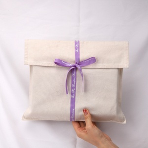 Benutzer definierte Logo gedruckt natürliche Leinwand Umschlag Kleidung Kissen Handtasche Staubbeutel mit Band Luxus Baumwoll klappe Staubbeutel - Product Image 4