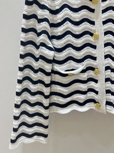 Phụ Nữ Của Giản Dị Cổ Điển Phong Cách Mùa Đông Dệt Kim Áo Thun Áo Len Cổ Tròn Với In Mô Hình Trang Trí Phía Trước Biểu Tượng Bán Hàng Nóng - Product Image 2