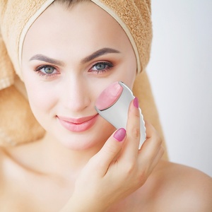 أداة Mushang مع شعار مخصص مدلك بكرة معدنية Guasha كوارتز وردي 2 في 1 بكرة اليشم بمقبض Gua Sha - Product Image 2