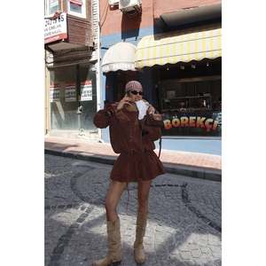 Vestido Mini Marrón Darcie de Diseño Personalizado, Cuello Cuadrado, Largo hasta la Rodilla, Decoración con Cremallera, Casual, Talla Grande para Eventos Diurnos y Festivos, Talla XS - Product Image 2