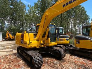 ราคาดีใช้รถขุด Komatsu PC200-8 Pc220-8 PC200 PC120 PC60 PC220 PC130 PC150 - Product Image 3