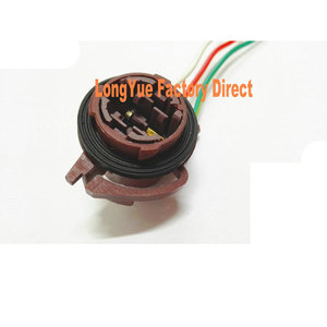 Support d'ampoule 30 mm en plastique pour phare, feu stop et clignotant avec fonction de sécurité 16A 250V - Product Image 1