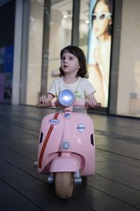 Детский электрический игрушечный автомобиль для езды на мотоцикле, трехколесный детский мотоцикл с батарейным питанием для мальчиков и девочек, От 2 до 10 лет - Product Image 6