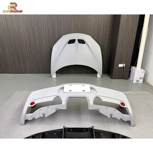 ชุดแต่งคาร์บอนไฟเบอร์แบบกึ่งแห้ง สไตล์สเปเชียล สำหรับกันชนหน้า-หลัง อะไหล่รถยนต์สำหรับ Ferrari 458 Bodykit Italia Spider ปี 2010-2015 - Product Image 5