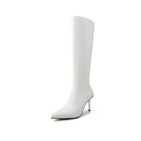 Bottes d'équitation d'hiver en cuir véritable à talon fin, à bout pointu et montantes jusqu'au genou