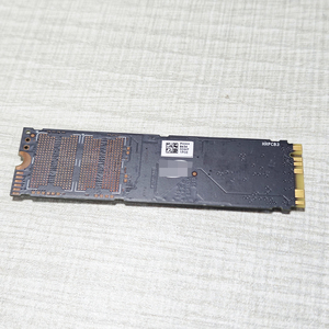 Disques durs pour ordinateurs portables de marque d'occasion, disques SSD M.2 NVME PCIe 4.0, 1 To - Product Image 1