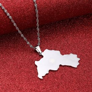 Collar de Oro Antideslustre de Moda, Collar con Colgante de Mapa de Kurdistán de Acero Inoxidable Real de 18K para Mujeres, Hombres y Niñas - Product Image 2