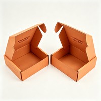 Boîte à courrier pliable personnalisée en carton ondulé recyclé avec finition mate pour l'expédition, le stockage et l'emballage des produits