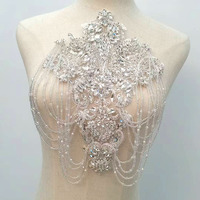 Patch de broderie de fleurs 3D élégant avec transferts de strass en résine appliqués sur tissu pour vêtements et chapeau Style à coudre