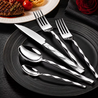 Ensemble de couverts en acier inoxydable argenté 5 pièces, manche torsadé en spirale, finition miroir, fourchette, couteau, cuillère, couverts pour table de mariage