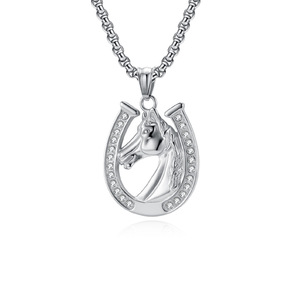 Collier fer à cheval avec pendentif tête de cheval en alliage de zinc, bijou unisexe, cadeau - Product Image 1