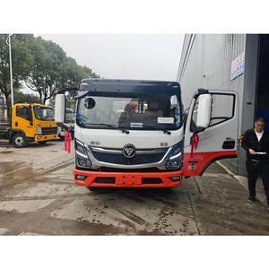 Nouveau type de véhicule de secours routier : Grue de dépannage rotative et remorque à plateau inclinable pour le remorquage d'accidents - Product Image 2