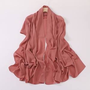 ฮิญาบแบบมีกระดุมทำจากผ้าฝ้ายผ้าโพลีเอสเตอร์ระบายอากาศได้ดีปรับได้หลากสี - Product Image 6