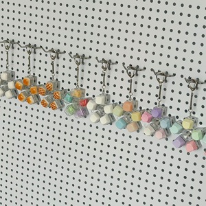 Custom Logo DIY Keyboard Caps Keychain Keycap Keyboard Fidget Clicker Toy Keyboard Keychain Switch Fidget Stress Relief KeyChain - Product Image 4