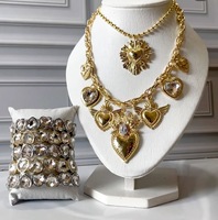 Collar Delicado de Lujo Chapado en Oro de 18k con Colgante de Corazón de Circón Collar con Colgante de Corazón de Ángel de Cristal Joyería de Fiesta para Mujer