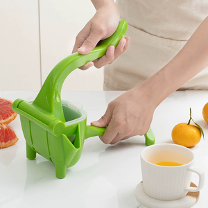 Elettrodomestici da cucina a mano pressa <span class=keywords><strong>manuale</strong></span> in plastica riciclata corpo pomodoro frutta arancia spremiagrumi spremiagrumi estrattore per uso domestico - Product Image 3