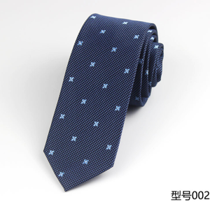 Corbata de Seda Hecha a Mano Personalizada para Hombre, Diseño Clásico Liso, con Caja - Product Image 3