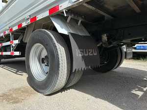 Camión Ligero Usado ISUZU 100P de Una Puerta, <span class=keywords><strong>Plataforma</strong></span> Plana, 1995, Volante a la Izquierda, Diésel, Tracción 4x2, Euro 5, para Logística - Product Image 4