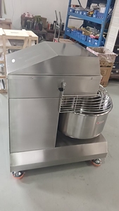 Impastatrice Professionale 2500W in Acciaio Inox 304 da 50L per Panetteria, Mixer per Farina a Doppia Velocità con Timer Intelligente Automatico per Pizza - Product Image 6