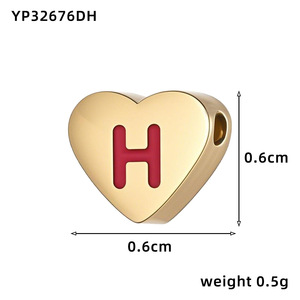 Cuentas de Corazón Esmaltadas de Colores con Iniciales |   Cuentas de Letras del Alfabeto de Acero Inoxidable Chapadas en Oro PVD de 18K para la Fabricación de Joyas - Product Image 6