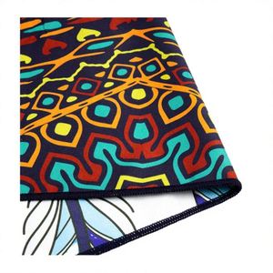 Bolsa de transporte para toalla de microfibra de gamuza, personalizada, con estampado tropical, sin arena, 80% RPET, 20% poliamida, ecológica, de secado rápido - Product Image 4