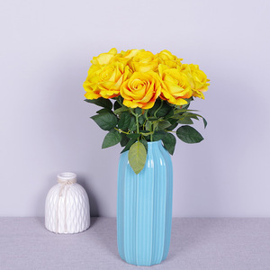 Rosa Artificial de Terciopelo de Tallo Único de 50 cm, Flor Artificial para Bodas, Decoración del Hogar y Adornos de Bolas Bobo - Product Image 3
