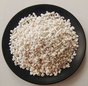 Superhydrophobes Perlit (Kryogenische Qualität) für LNG-Lagertank-Isolierung, Niedrige Wärmeleitfähigkeit - Product Image 1