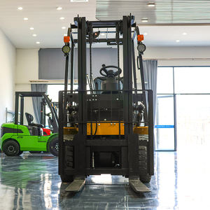 סין הזול ביותר 1 טון 2 טון 3 טון 3.5 טון 5 טון 7 טון 10 טון נייד קטן 4 x4 בעירה מלגזה דיזל - Product Image 6