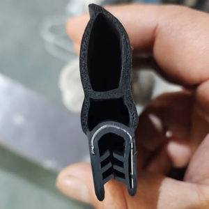 Auto Deur Raam Rand Trim Rubber Afdichting Weerstrip Waterdichte Rubberen Strip Voor Cabine - Product Image 5