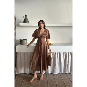 Robe en lin marron de haute qualité à col en V et boutons pour femme, design élégant personnalisé, taille XS, pour le bureau ou un usage quotidien - Product Image 1