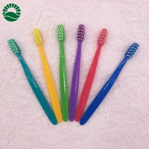 Famille 6 pack brosses à dents pour adultes - Product Image 6
