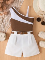 Ensemble deux pièces pour femme : haut asymétrique color block et short taille haute ceinturé – Tenue d'été – Vente en gros et personnalisation