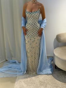 Luxuriöse Kristall-Abendkleider im Meerjungfrau-Stil 2026, maßgeschneiderte trägerlose Kristall-Organza-Schals, Ballkleider - Product Image 1