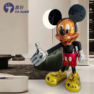 Disesuaikan dekorasi klub hotel ukuran orang nyata dilapis nano dengan patung Mickey serat kaca