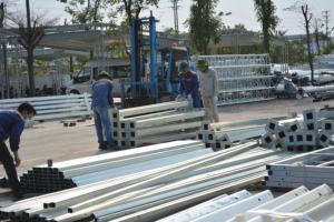 Estructura de montaje solar para suelo, sistema de soporte de acero de alta resistencia para paneles fotovoltaicos, precio competitivo OEM - Product Image 3