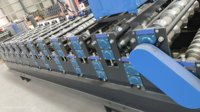 Machine de fabrication de tuiles certifiée CE ISO par un fabricant vérifié, presse automatique pour tuiles de toiture pour grandes constructions