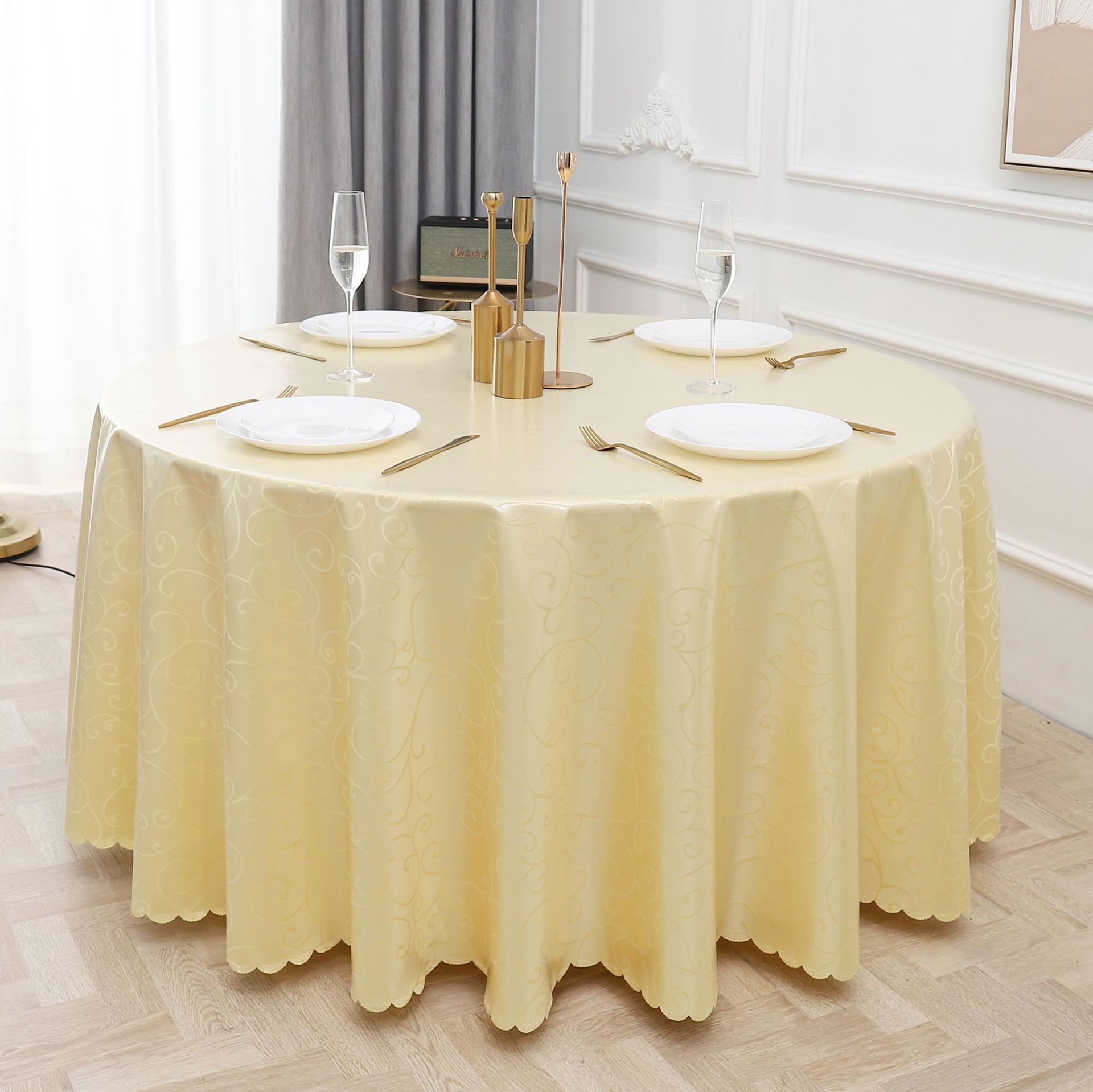 Beige foncé