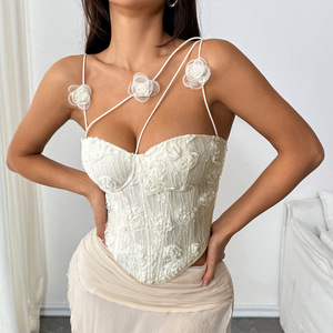 Haut de camisole <span class=keywords><strong>sexy</strong></span> à broderie florale 3D avec bretelles asymétriques, haut de corset pour femmes pour les soirées en boîte de nuit - Product Image 5