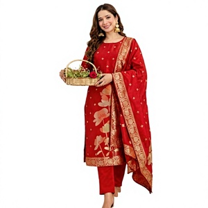 Conjunto de Salwar Kameez de Seda Banarasi Roja de Lujo, con Bordado de Zari Dorado, Kurta Recta y Pantalón Jacquard, para Bodas y Fiestas Indias y Pakistaníes - Product Image 1