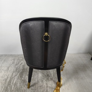 <span class=keywords><strong>Chaise</strong></span> de <span class=keywords><strong>salle</strong></span> à <span class=keywords><strong>manger</strong></span> moderne minimaliste de style nordique en acier inoxydable avec <span class=keywords><strong>roulettes</strong></span> ; <span class=keywords><strong>Chaise</strong></span> de réception pour hôtel, club, <span class=keywords><strong>salle</strong></span> de réunion - Product Image 4