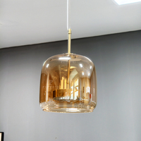 Lampe suspendue en verre en forme de dôme carré ambré 8W 3000K Lumière chaude pour chambre à coucher et table à manger