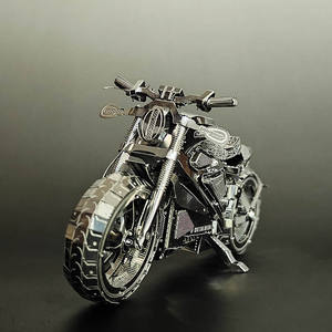 Modèle 3D en métal <span class=keywords><strong>de</strong></span> <span class=keywords><strong>moto</strong></span> cruiser électrique - Kit <span class=keywords><strong>de</strong></span> montage complet en acier inoxydable - 51 à 100 pièces - Réplique <span class=keywords><strong>de</strong></span> <span class=keywords><strong>moto</strong></span> électrique haut <span class=keywords><strong>de</strong></span> gamme pour exposition - Product Image 5