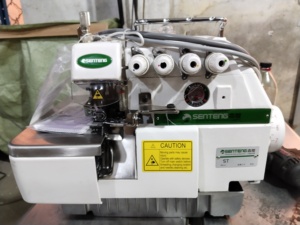 Macchina da Cucire Industriale Overlock ST-747D <span class=keywords><strong>Professionale</strong></span> ad Alta Velocità con Meccatronica - Product Image 2