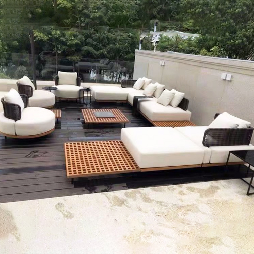 Miami Garden Furniture Round Pe Rattan Sofa Outdoor Furniture Sets Waterproof Circular Patio Outdoor Sectional Sofa