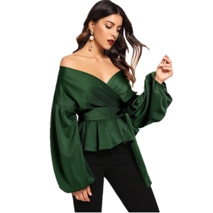 Blusa blanca de <span class=keywords><strong>manga</strong></span> larga con cuello en V para mujer - Product Image 5