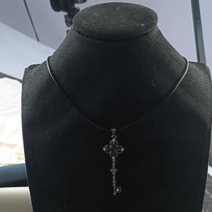 Collier de cosplay Game Rail <span class=keywords><strong>Herta</strong></span>, pendentif clé, chaîne en cuir rétro, collier ras du cou unisexe, bijoux, accessoire pour fête d'Halloween - Product Image 6