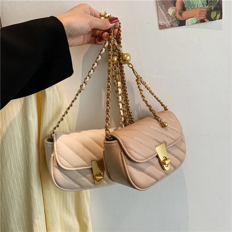 Direct Selling Luxury Brand Chain Shoulder Khaki Lock Woman Handbags and Purses Messenger Bags