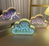 Lampe Nuage Mignonne avec Lumière LED Infinie, Veilleuse Tulipe, Lampe Miroir de Table DIY en Forme de Fleur de Tulipe pour Utilisation Extérieure