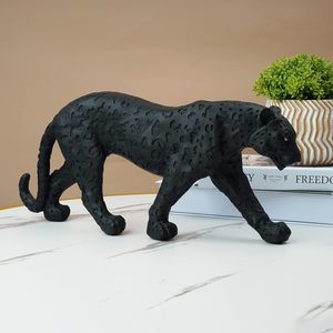 Nuove idee di prodotto 2022 tendenze nero <span class=keywords><strong>pantera</strong></span> scultura statua per la vendita giocattolo animale figurine in resina fai <span class=keywords><strong>da</strong></span> te animale - Product Image 3